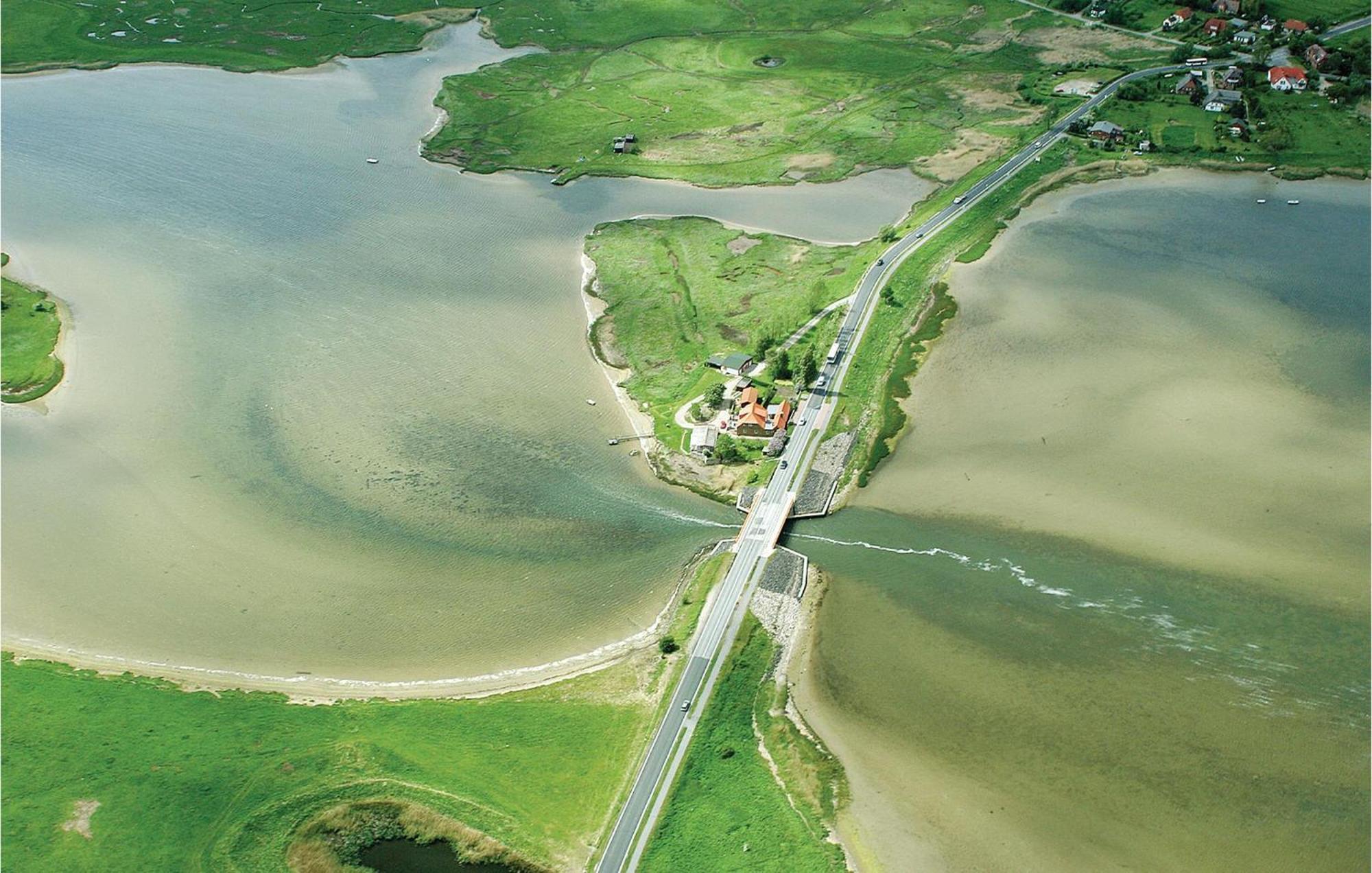 Nice Home In Insel Poel With House Sea View מראה חיצוני תמונה